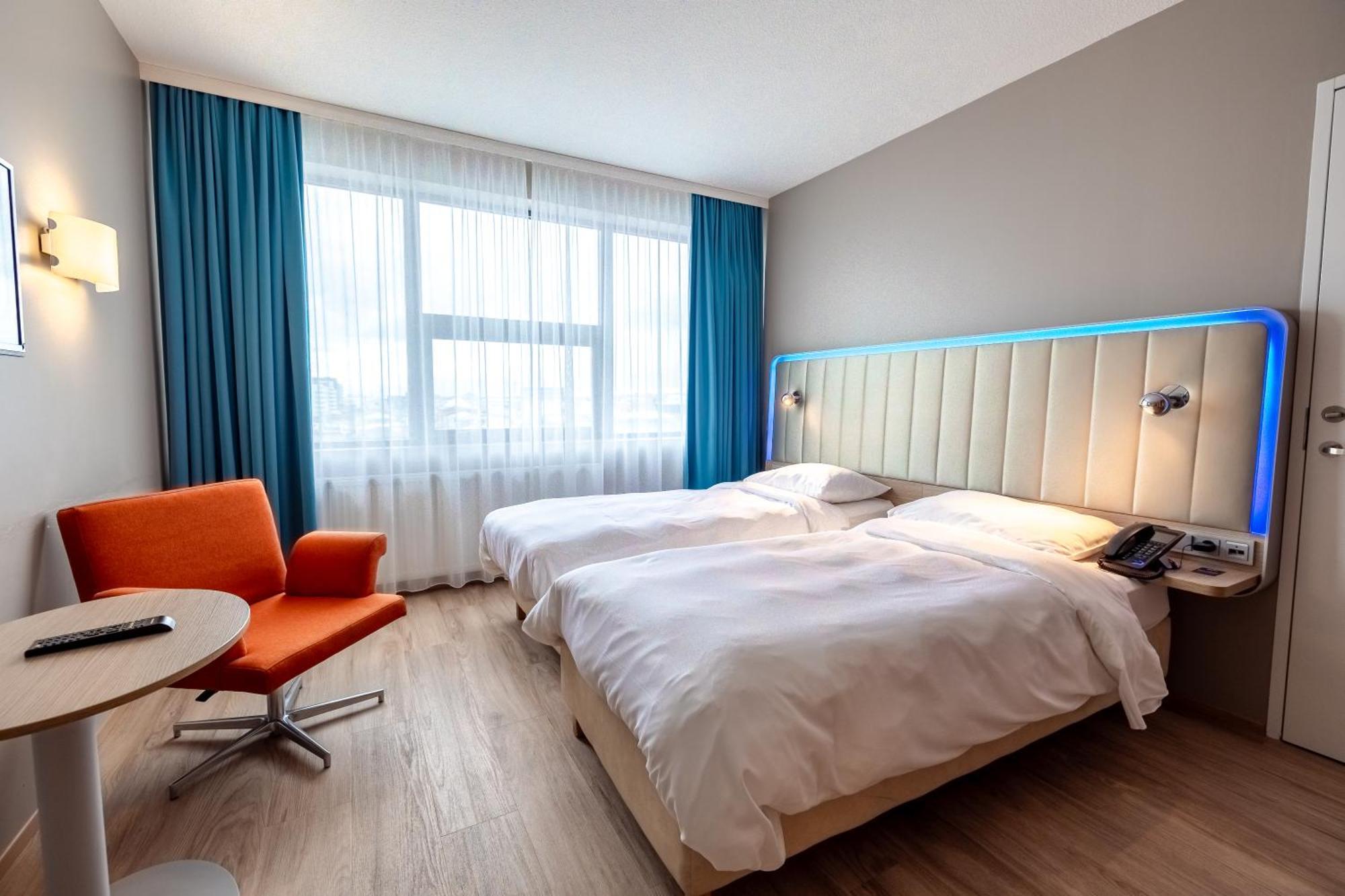 Park Inn By Radisson Reykjavik Keflavik Airport Exterior photo