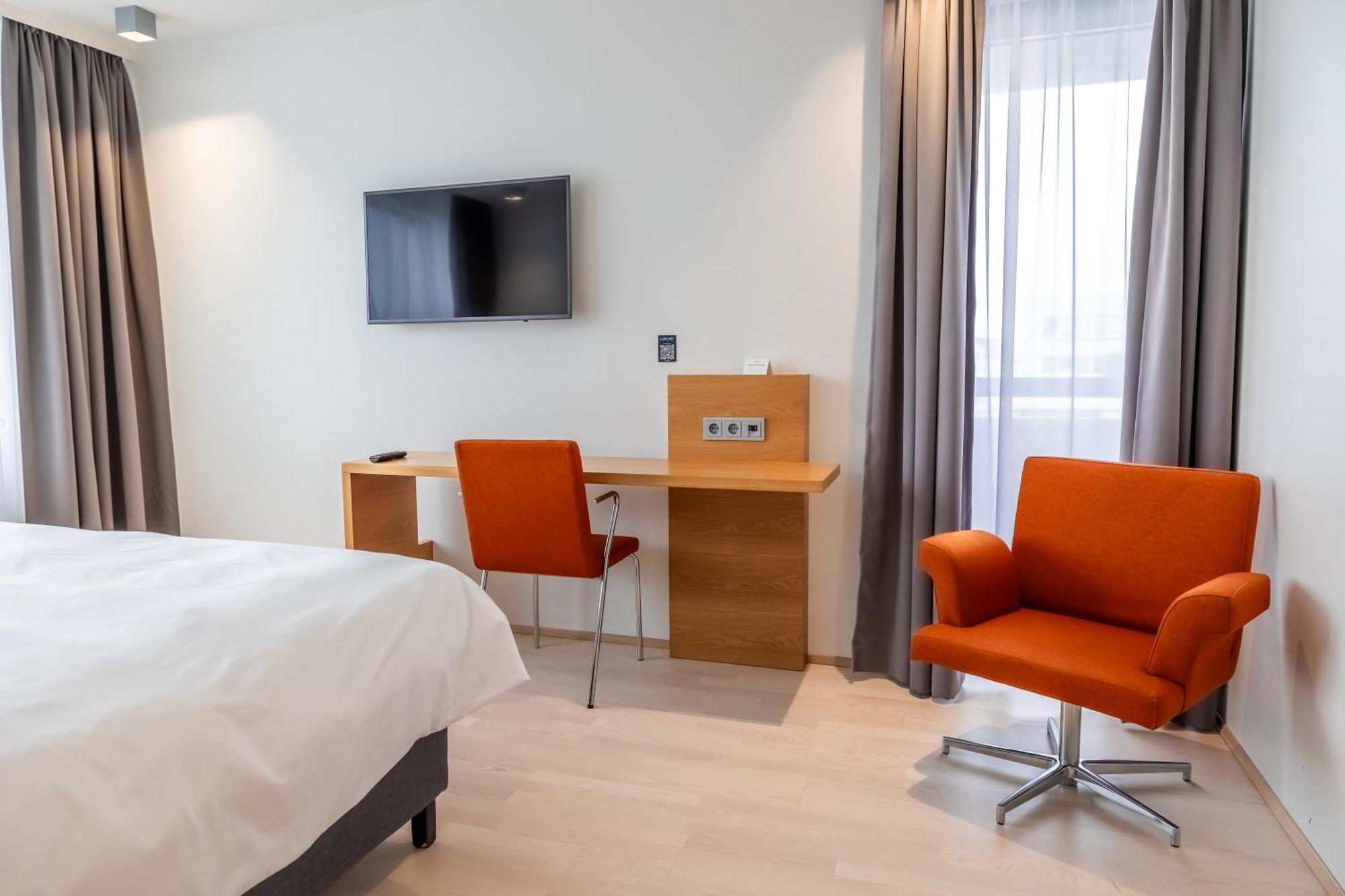 Park Inn By Radisson Reykjavik Keflavik Airport Exterior photo