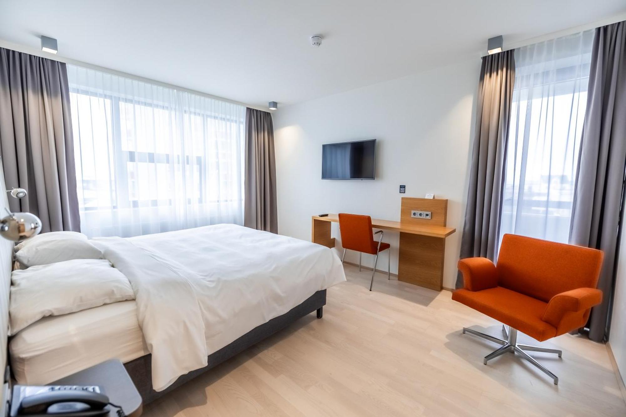 Park Inn By Radisson Reykjavik Keflavik Airport Exterior photo