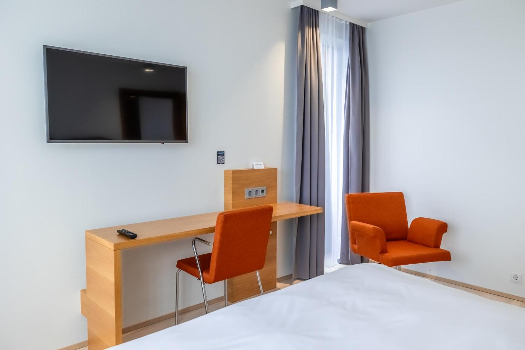 Park Inn By Radisson Reykjavik Keflavik Airport Exterior photo