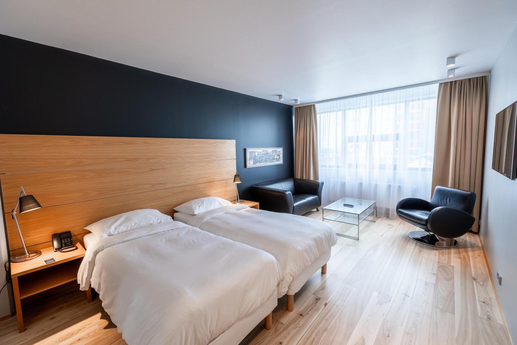 Park Inn By Radisson Reykjavik Keflavik Airport Exterior photo